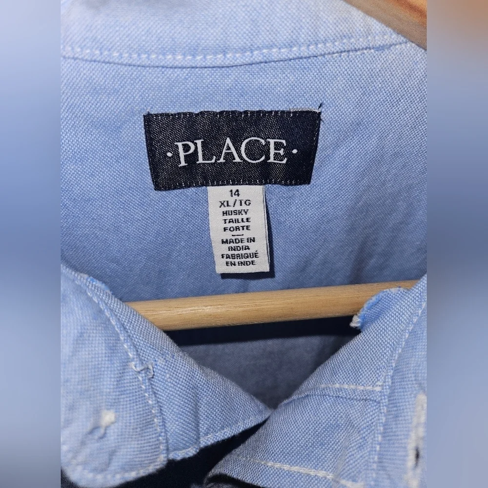 The Children's Place Oxford Blue Button Up Long Sleeve Shirt. Classic Style 14H